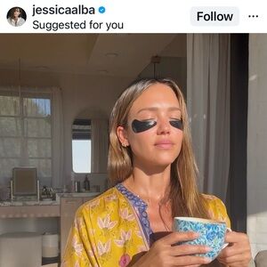 Lilly Pulitzer-Set of two mugs